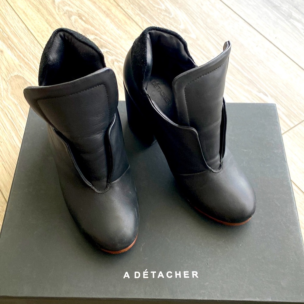 A Detacher Venus Mid-Heel Bootie